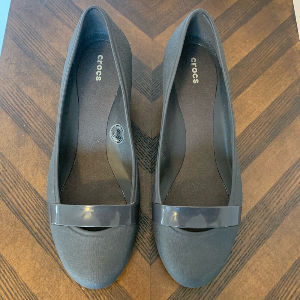 NWOT Croc Wedge Shoe